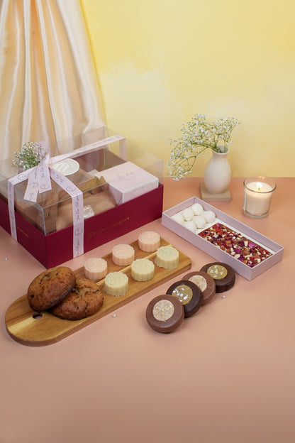 MERLOT GIFT BOX - Tier Nom Patisserie