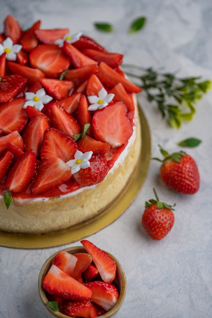 Strawberry Cheesecake - Tier Nom Patisserie