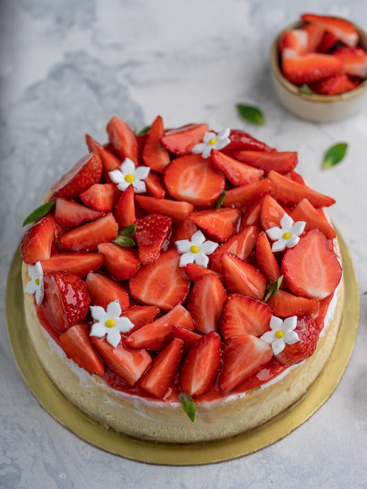 Strawberry Cheesecake - Tier Nom Patisserie